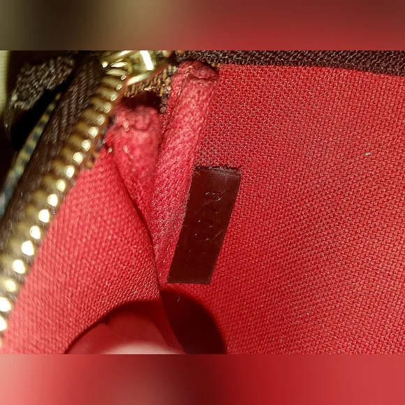 Louis Vuitton mini pochette damier ebene - Picture 14 of 16